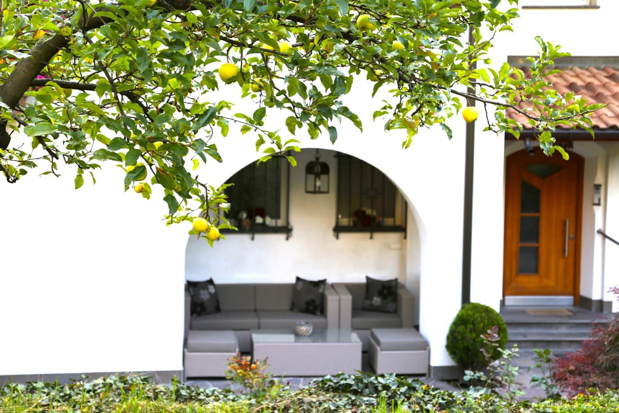 Appartementhaus Tratter Algund Exterior foto