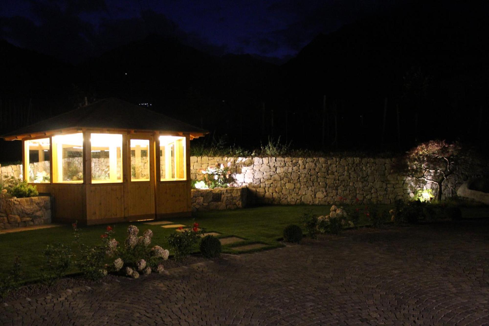 Appartementhaus Tratter Algund Exterior foto