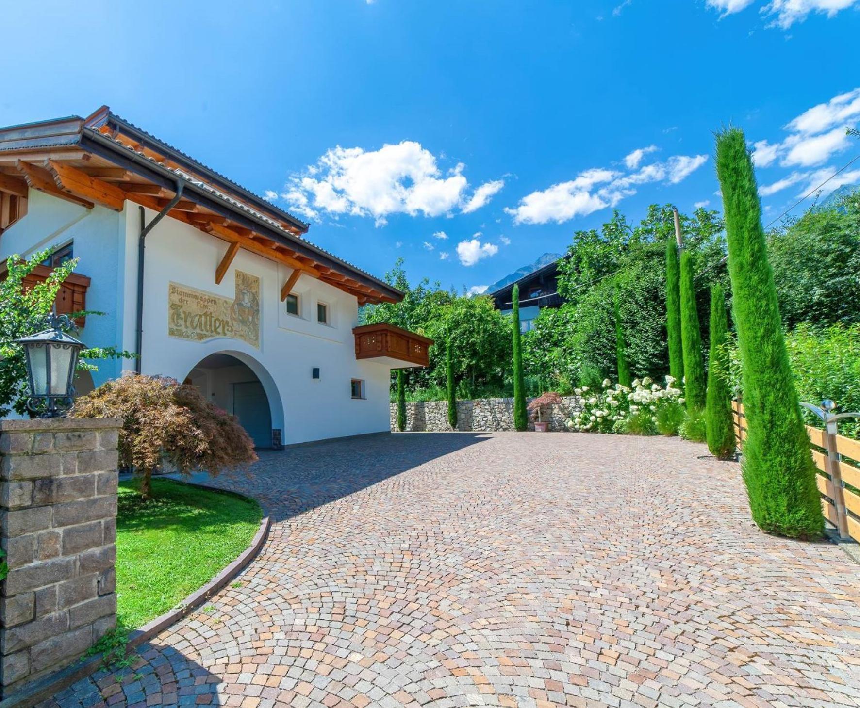 Appartementhaus Tratter Algund Exterior foto